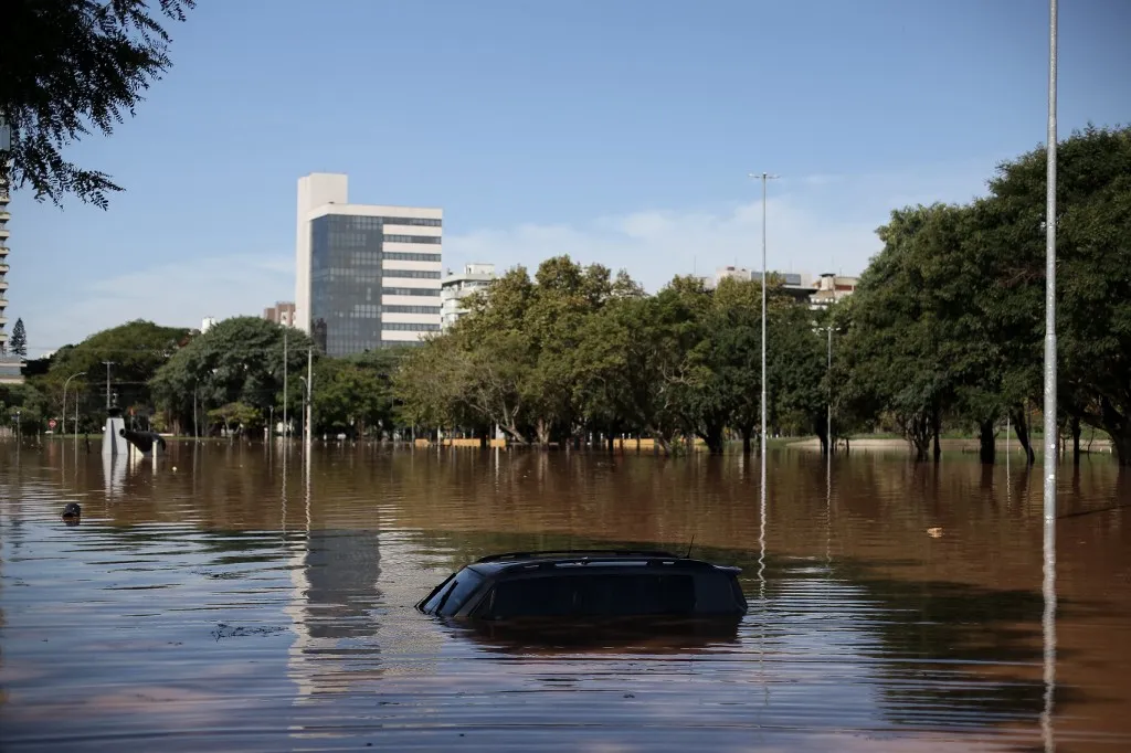 Ações são de caráter emergencial para socorrer as vítimas do estado gaúcho