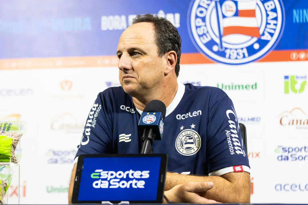 Rogério Ceni durante coletiva