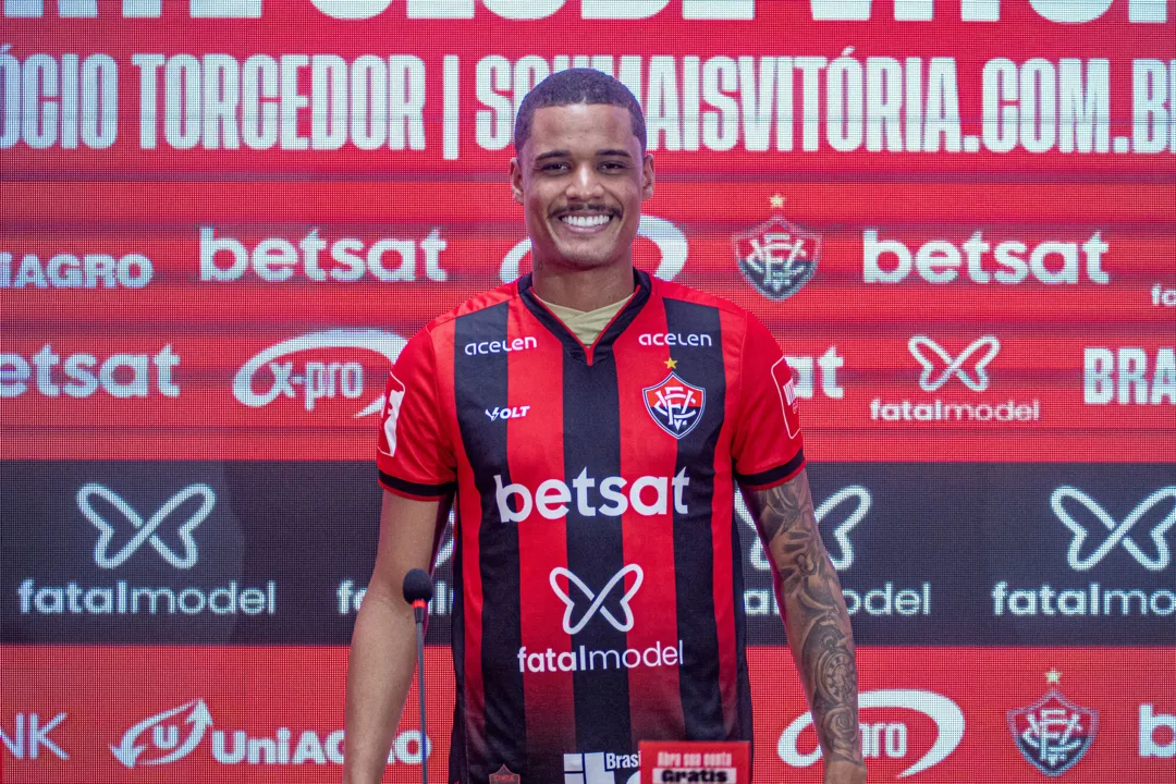 Janderson, novo atacante do Vitória