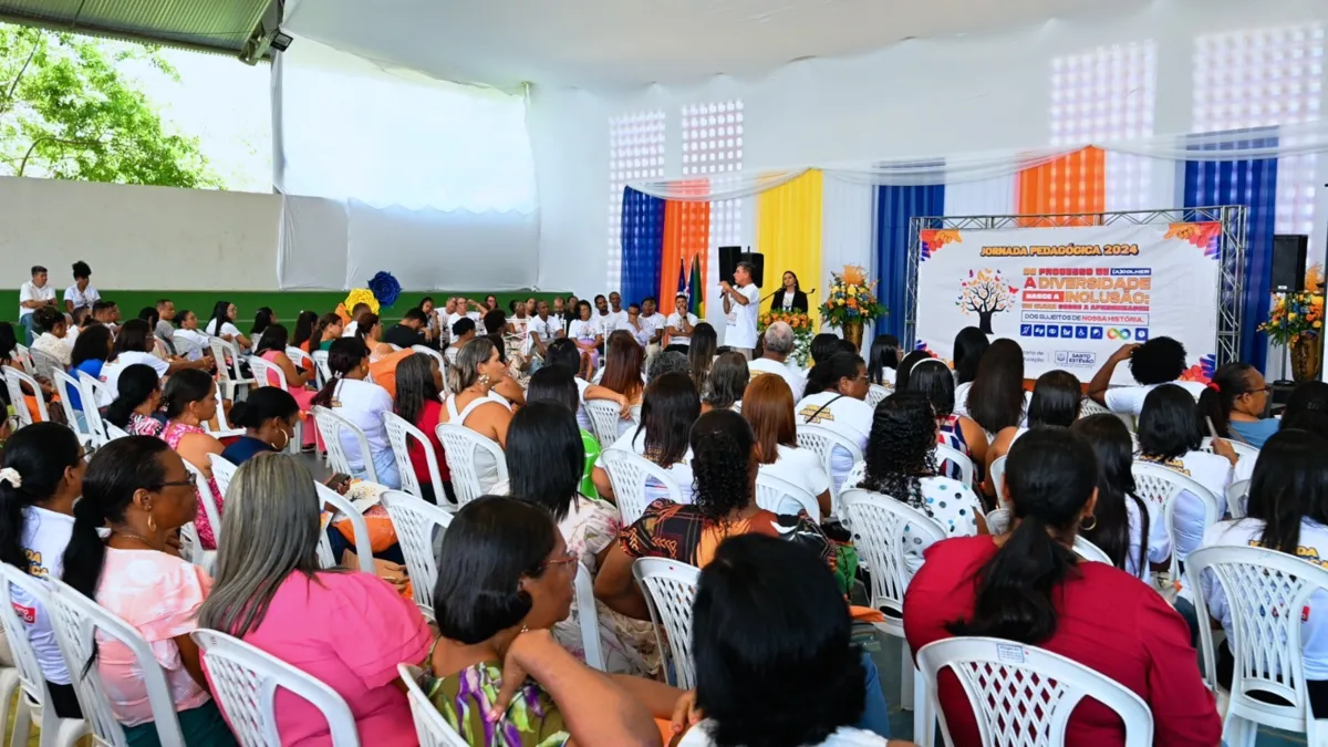O evento aconteceu na Quadra da Escola Municipal Marizélia de Jesus Rocha Leal