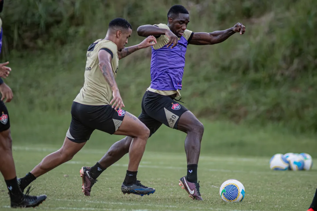 Treino do Vitória nesta quinta-feira, 25