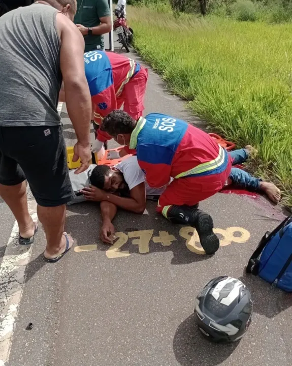 Imagem ilustrativa da imagem Radialista fica gravemente ferido após colisão em Mata de São João