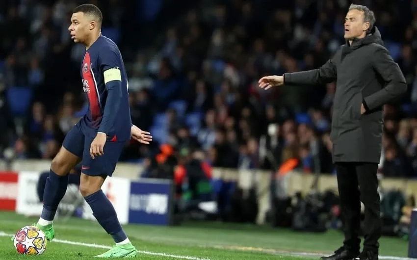 Luis Enrique comenta sobre possível problema com Mbappé