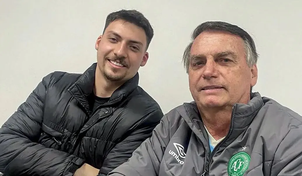 Jair Renan e Jair Bolsonaro