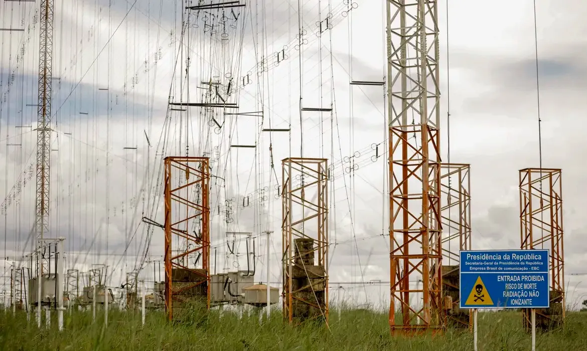 Maior parque de transmissão de rádio da América Latina foi inaugurado em 11 de março de 1974