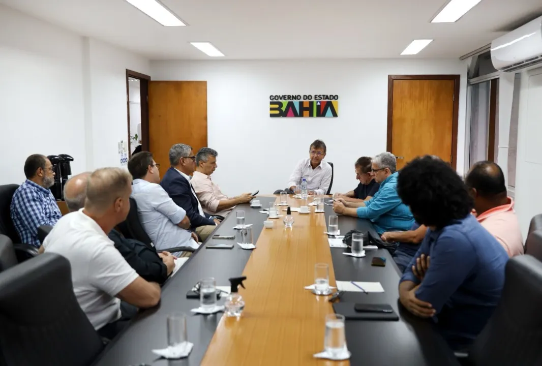 Governo da Bahia alinha estratégias para enfrentamento da Dengue com o setor da comunicação