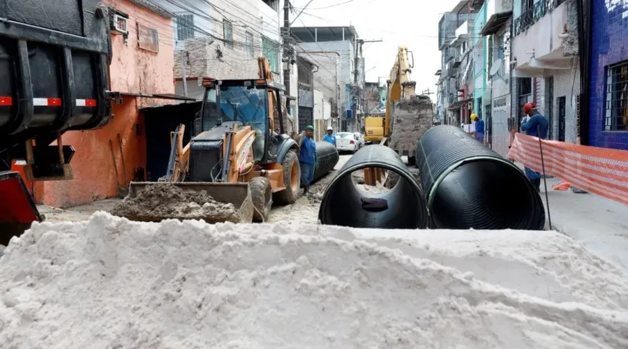 Obras serão divididas em quatro lotes