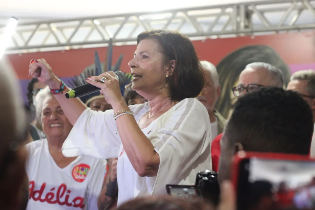 Adélia Pinheiro é a menina dos olhos do PT no sul da Bahia