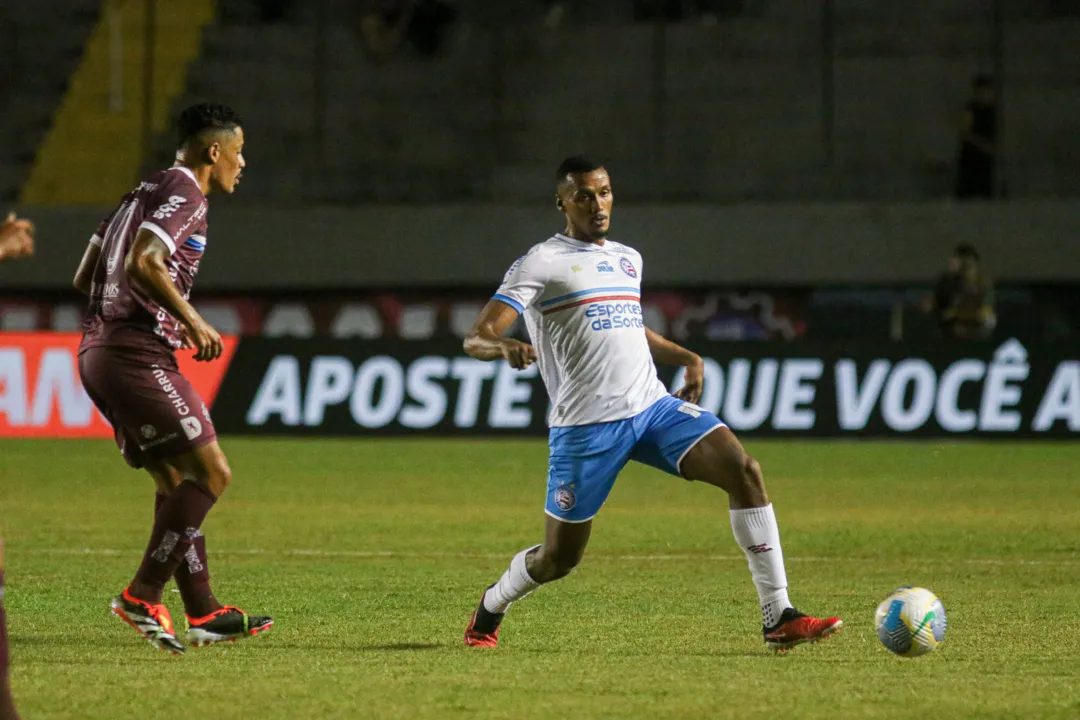 Bahia loga alerta no setor defendivo do campo