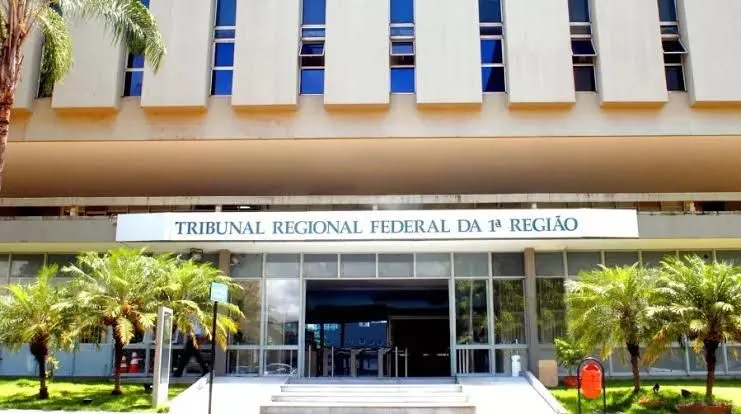 A decisão, assinada pela desembargadora federal Daniele Maranhão Costa, expressamente assegurou a nulidade do referido julgamento em ação movida por Ruy Miranda do Nascimento