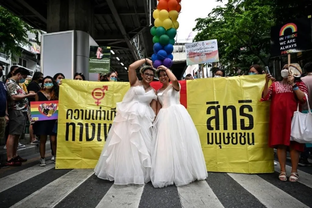 Parlamento tailandês aprovou projeto de lei que regulamenta casamento entre pessoas do mesmo sexo