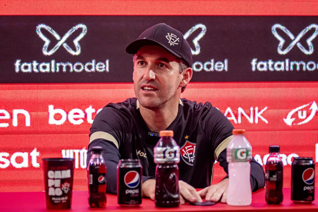 Em coletiva, o treinador rubro-negro respeitou o arquirrival Bahia e fez projeções para o jogo na Fonte Nova
