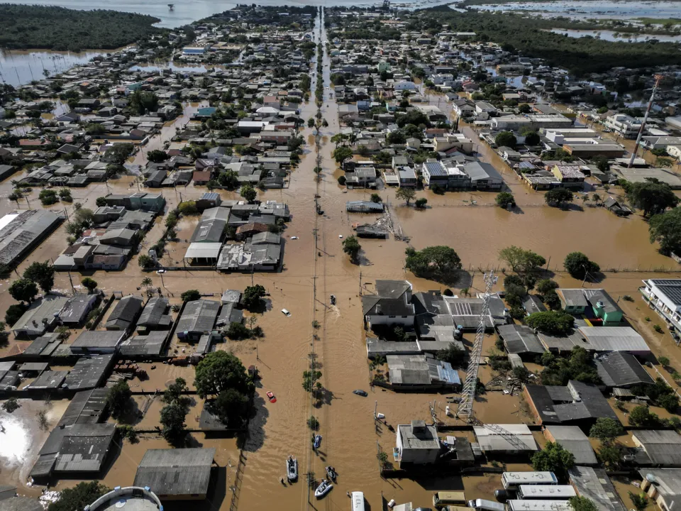 Vista aérea das enchentes em Eldorado do Sul, estado do Rio Grande do Sul