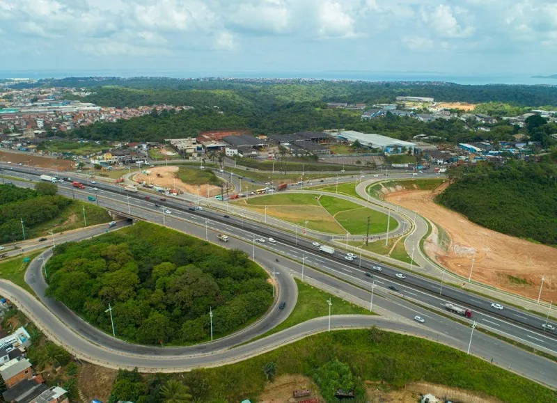 Os motoristas poderão acessar a BR-324 por meio de um novo acesso