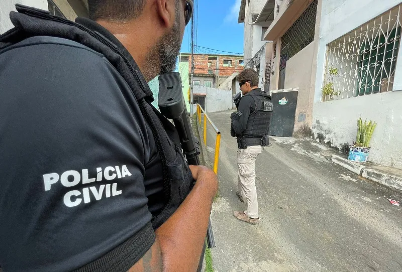 Imóvel estava sendo usado com ponto de venda de drogas