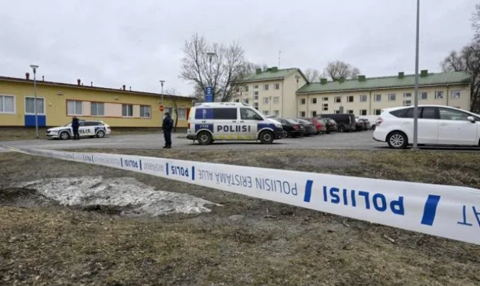 Três feridos e um menor detido após tiroteio em escola da Finlândia