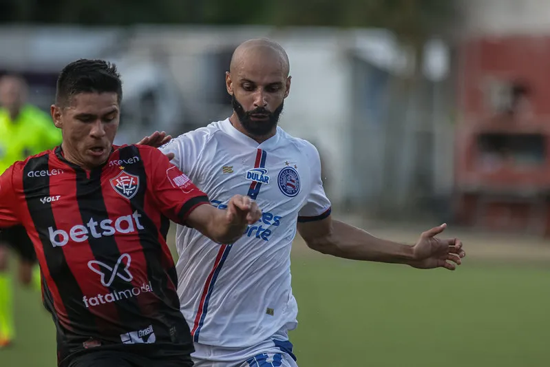 Bahia e Vitória ficaram no empate por 2 a 2 pelo Campeonato Brasileiro