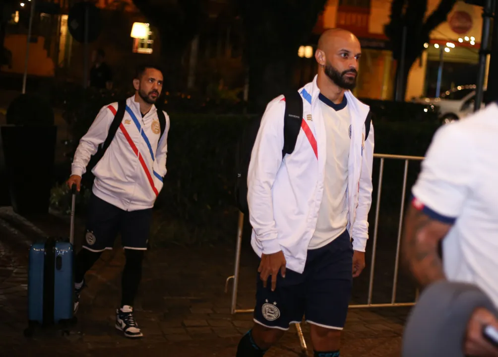 Everton Ribeiro e Thaciano devem ser titulares do Bahia diante do Caxias