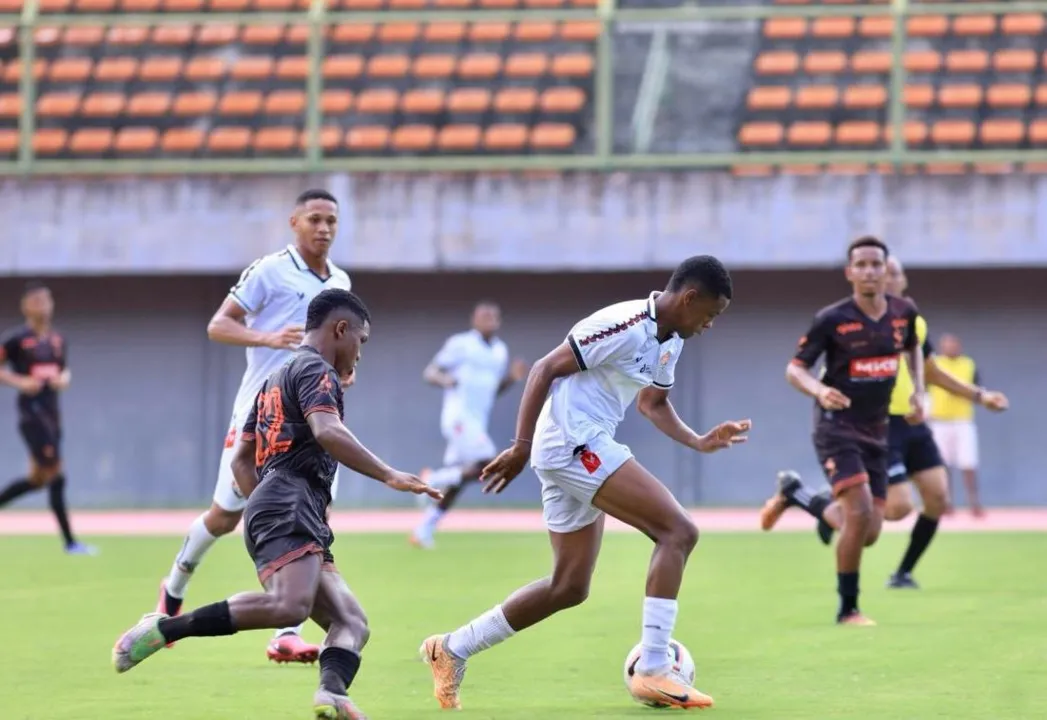 Vitória volta a vencer no Baianão sub20