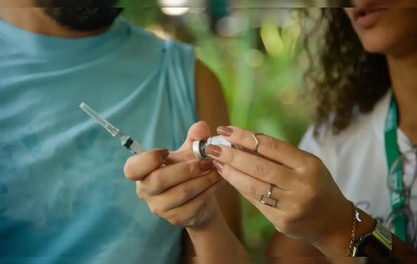 Campanha de vacinação começou oficialmente no dia 25 de março.