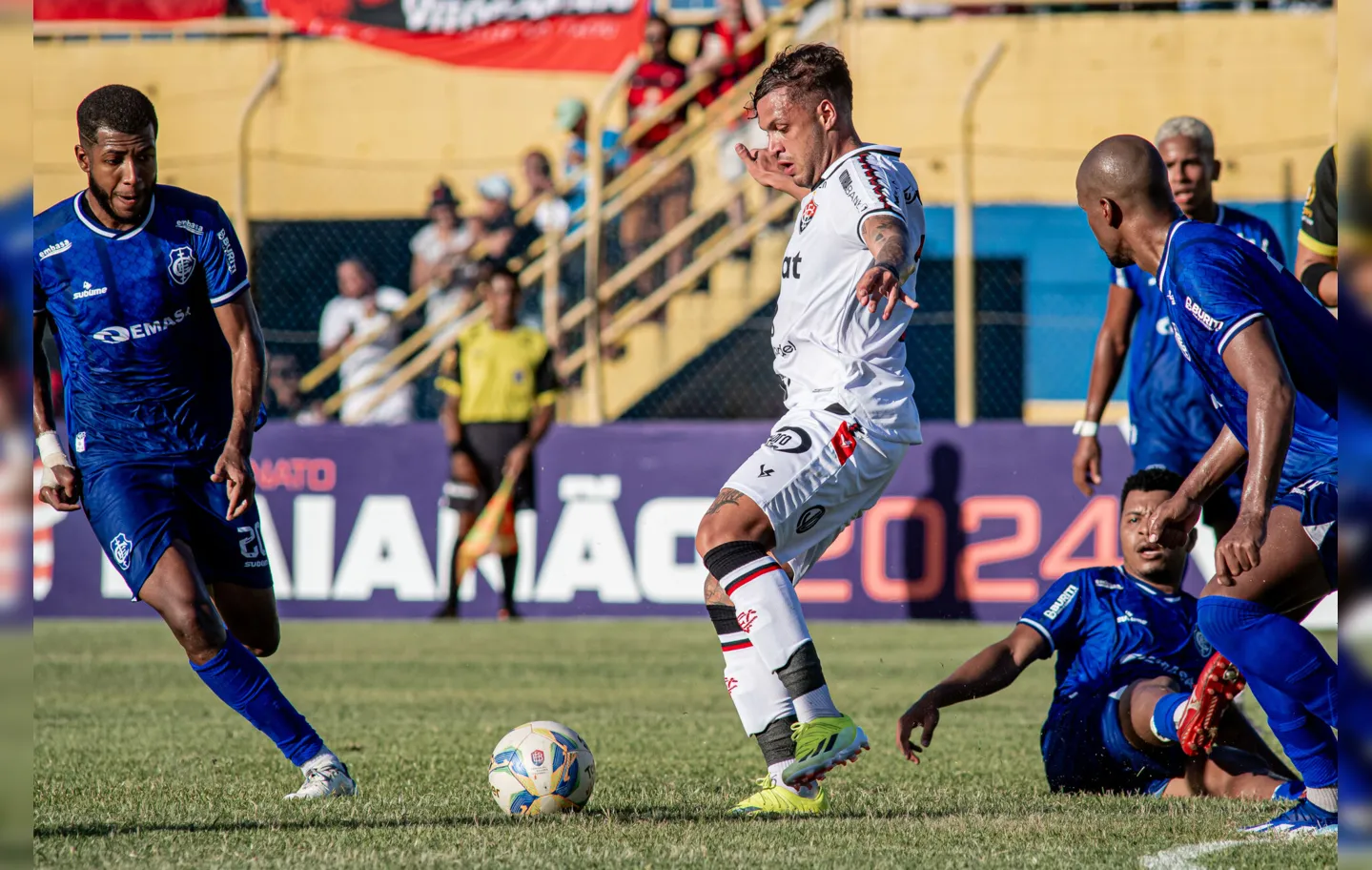 Itabuna e Vitória se enfrentaram na primeira fase do Campeonato Baiano