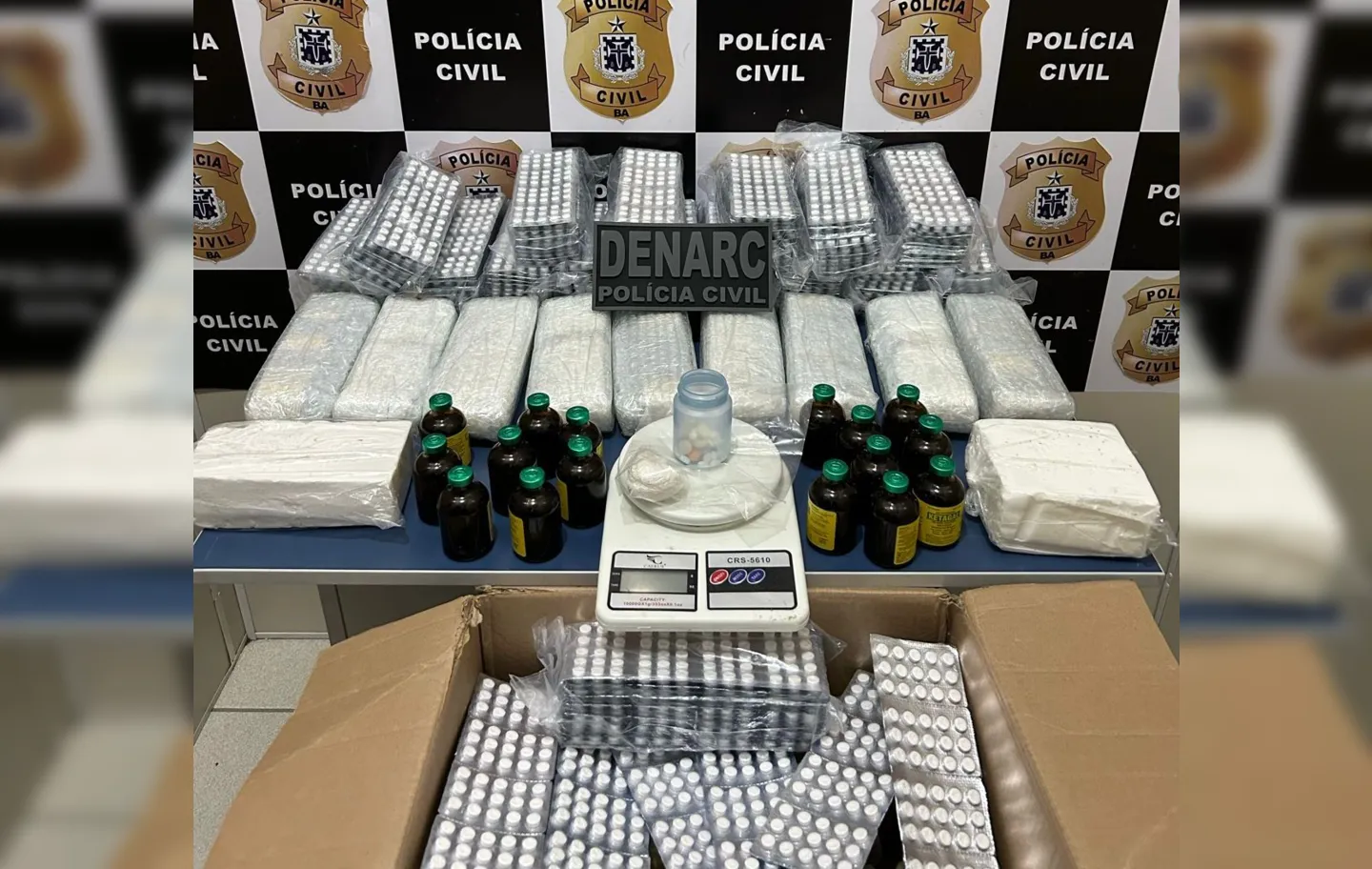 Imagem ilustrativa da imagem Mais de 12 mil comprimidos de anfetamina são apreendidos em Conquista