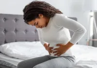 Evento faz alerta sobre endometriose com palestras gratuitas