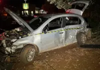 Padre morre e outro fica ferido após acidente em frente a igreja