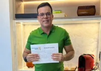 Ricardo Almeida oficializa filiação ao DC para concorrer reeleição