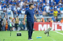 Imagem ilustrativa da imagem Após vice no campeonato estadual, Cruzeiro demite Nicolás Larcamón