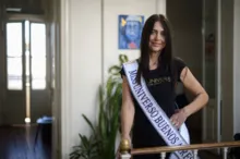 Imagem ilustrativa da imagem Argentina de 60 anos pode virar candidata a Miss Universo; entenda