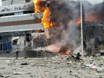 Imagem ilustrativa da imagem Ataques aéreos contra a Rússia deixam 2 mortos e 9 feridos