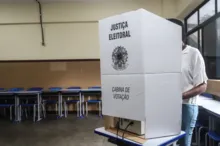 Imagem ilustrativa da imagem AtlasIntel/A TARDE: Transferência de votos deve ter  peso reduzido