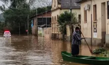 Imagem ilustrativa da imagem Baianos estão desaparecidos após fortes chuvas no Rio Grande do Sul