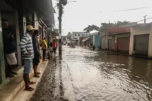 Imagem ilustrativa da imagem Chuva castiga interior da Bahia e deixa quase 2 mil desalojados