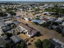 Imagem ilustrativa da imagem Chuvas voltam e prolongam desastre por inundações no Sul do Brasil