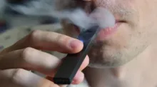 Imagem ilustrativa da imagem Cigarro eletrônico: Anvisa decide nesta sexta se mantém proibido