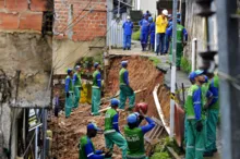 Imagem ilustrativa da imagem Defesa Civil emite alerta de deslizamento em comunidade de Salvador