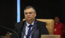 Imagem ilustrativa da imagem Dino vai relatar recurso de Bolsonaro contra multa imposta pelo TSE