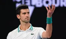Imagem ilustrativa da imagem Djokovic supera Federer como número 1 mais velho do ranking da ATP