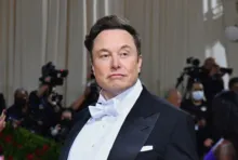 Imagem ilustrativa da imagem Elon Musk pede renúncia de ministro Alexandre de Moraes