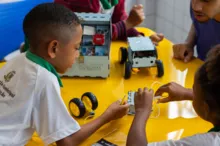 Imagem ilustrativa da imagem Escolas da Bahia são contempladas com programa de educação tecnológica