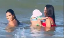 Imagem ilustrativa da imagem Filha de Neymar e Biancardi toma primeiro banho de mar na Bahia