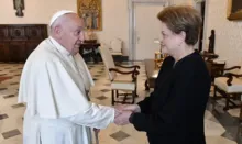 Imagem ilustrativa da imagem Papa Francisco recebe Dilma Rousseff no Vaticano