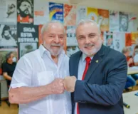 Imagem ilustrativa da imagem Presidente da Petrobras nega pressão do governo Lula em sua gestão