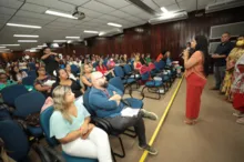Imagem ilustrativa da imagem Professores fazem curso de formação continuada em Salvador