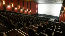 Imagem ilustrativa da imagem Rede de cinemas instalará assentos para pessoas obesas