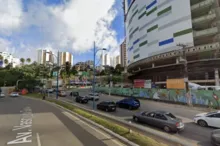 Imagem ilustrativa da imagem Rompimento de adutora provoca congestionamento na Lucaia