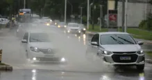 Imagem ilustrativa da imagem Salvador registra manhã de chuva e trânsito intenso