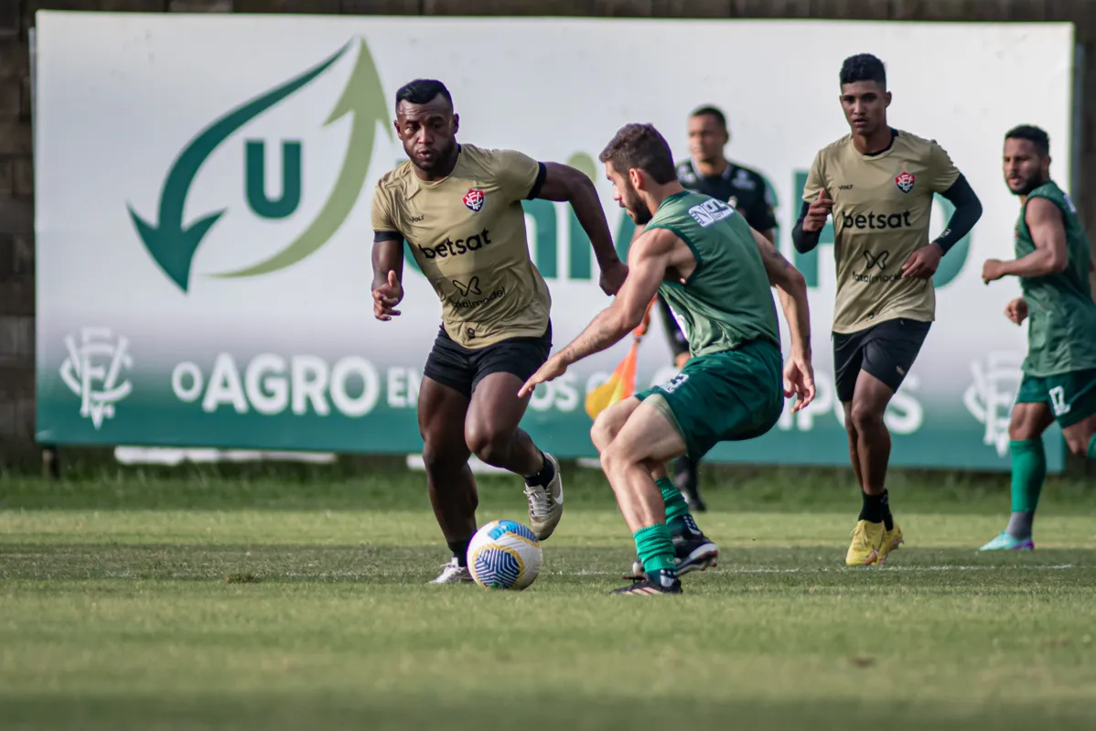 Reservas do Vitória participaram de jogo-treino na Toca do Leão